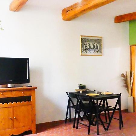 Studio Lironsd'Elle - Coeur Du Village Gréoux-les-Bains Kültér fotó